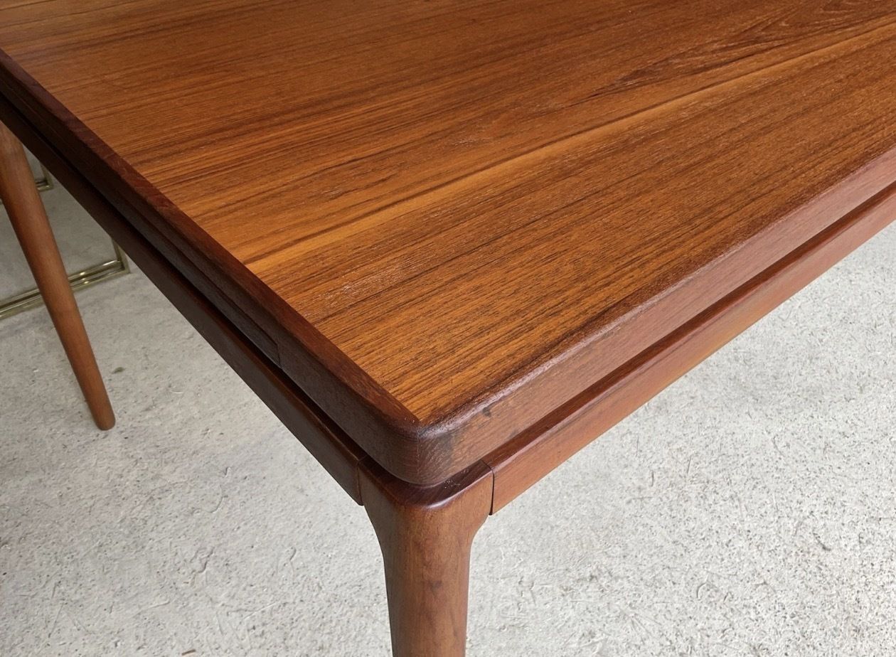Danish Extending Dining Table By Johannes Andersen For Christian Linneberg photo for sale