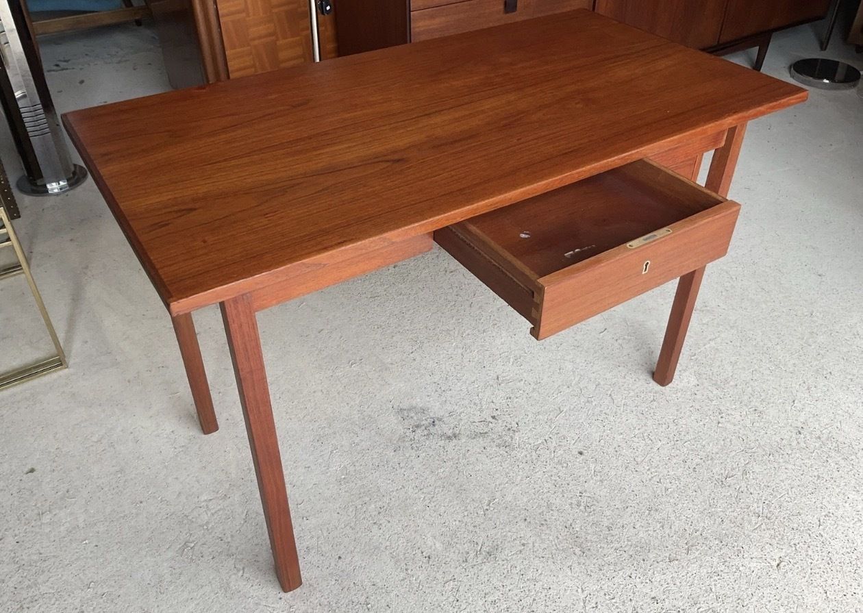 Mid  Century Danish Teak Wood Desk By Gunnar Nielsen For Tibergaard photo vinterior
