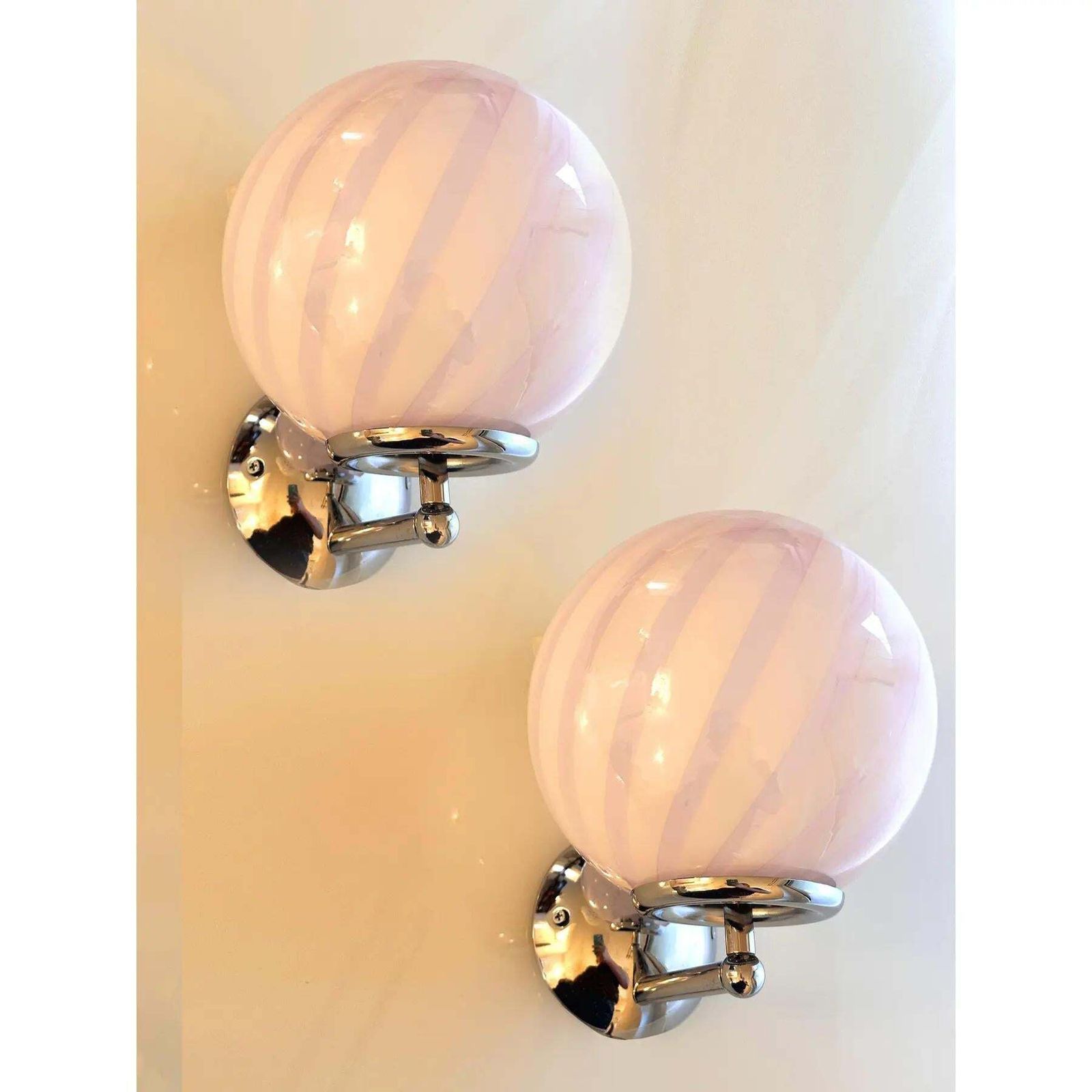 Lot Of 4 Contemporary Pink Swirl “Rods” Murano Glass Wall Sconces. photo Lighting
