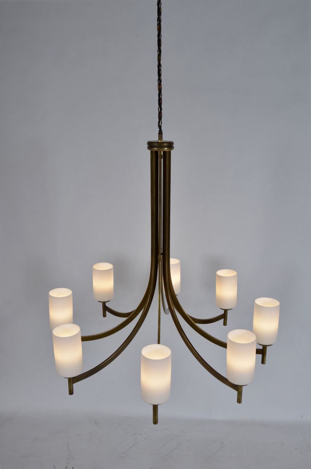 Large 1950s 1960s Italian Midcentury Brass Glass 8 Arm Chandelier Light photo vinterior