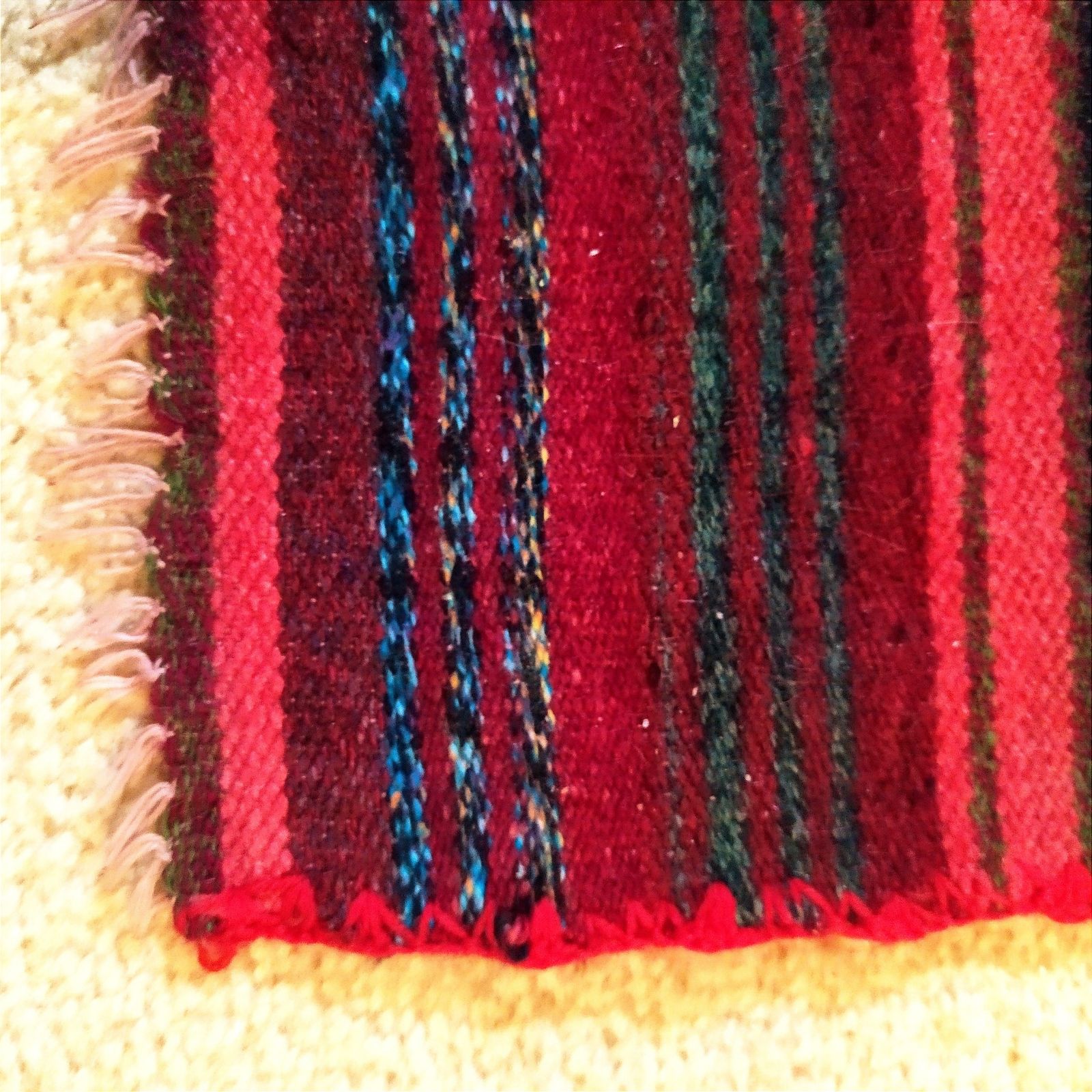 Tapis kilim tissé à la main, mid-century photo furniture