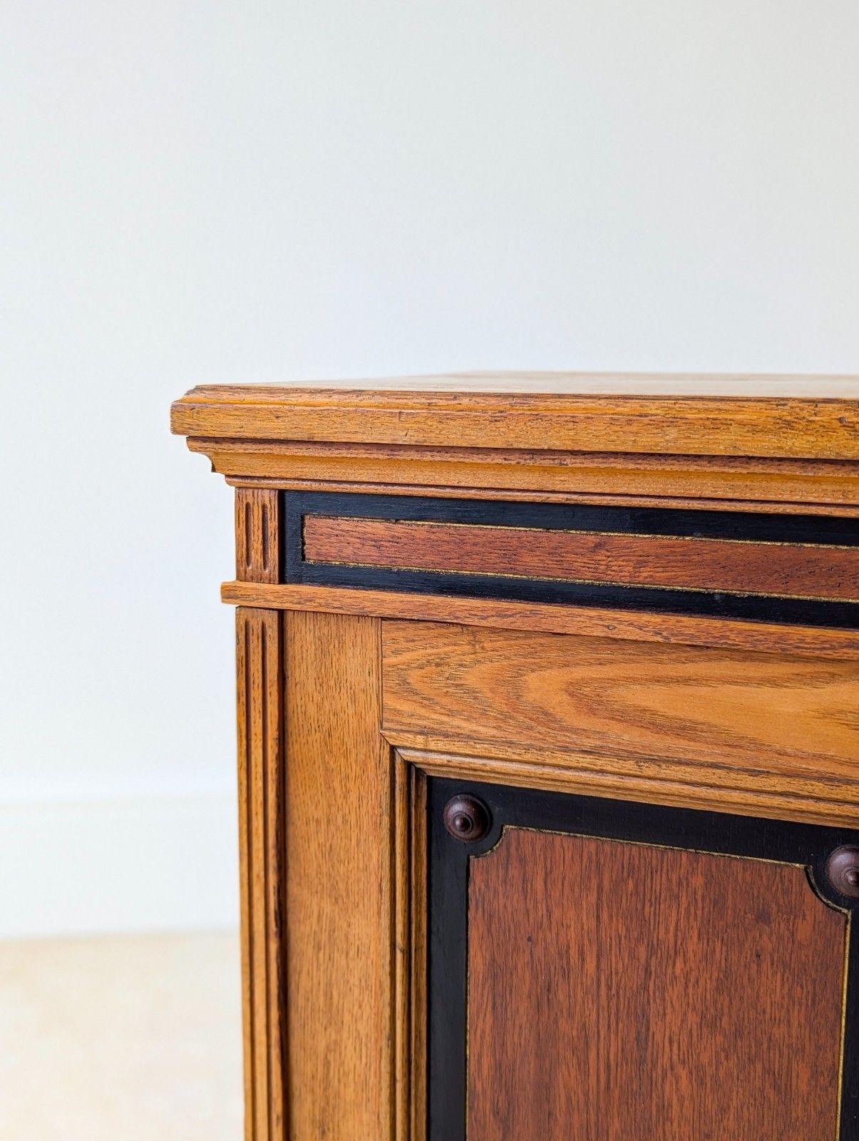 Antique Victorian Oak Aesthetic Movement Bedside Cabinet C.1890 photo vinterior