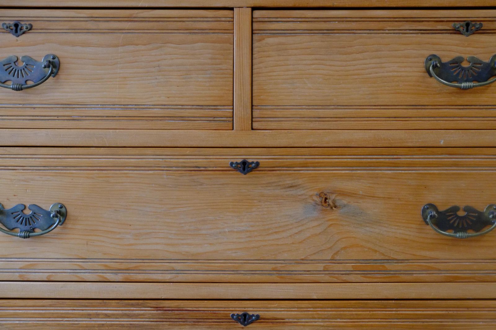 19th Century English Antique Pine Linen Press / Housekeeper's Cupboard. photo buy