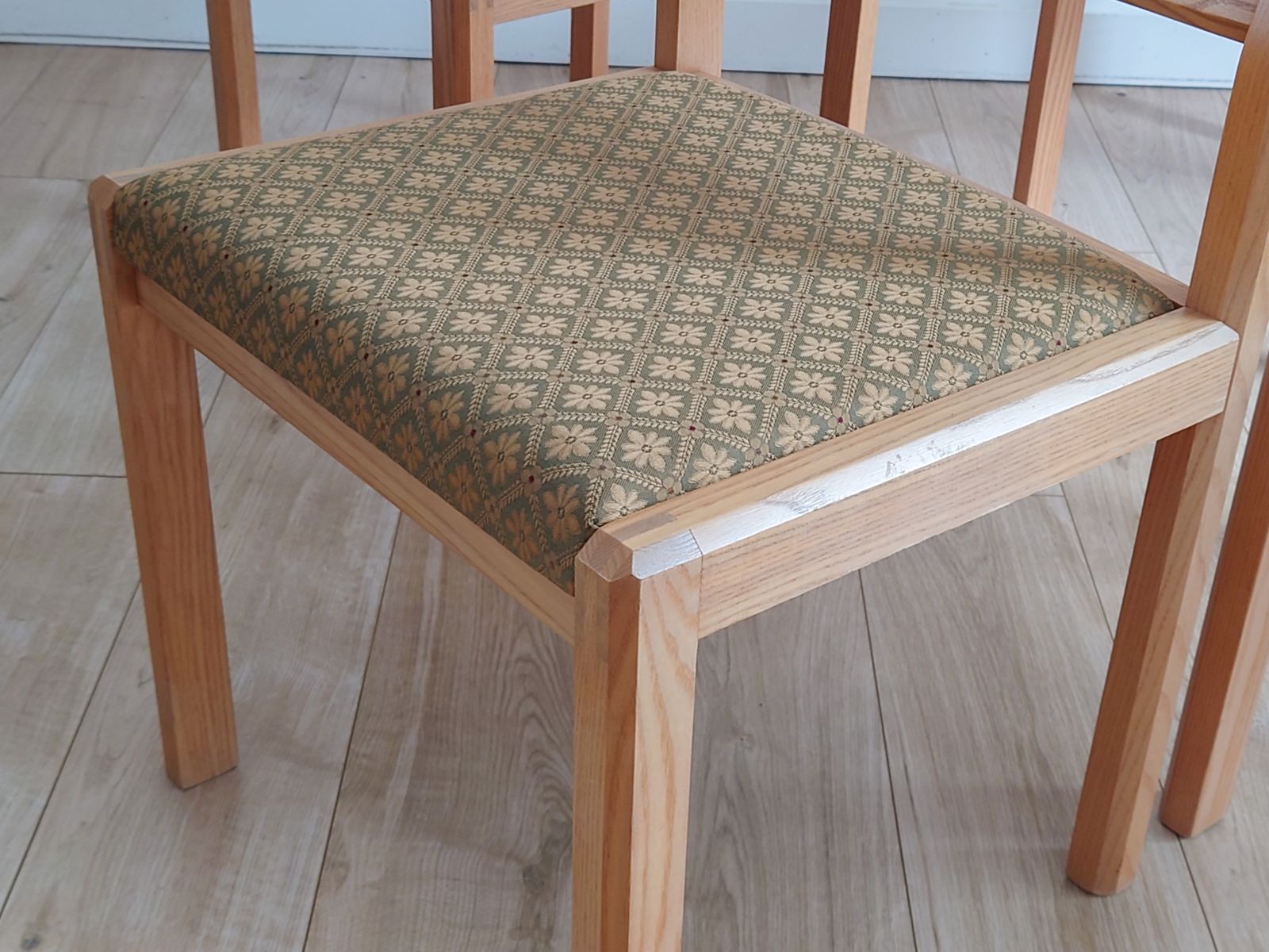 Set Of 8 Postmodern Ash Dining Chairs By Heal’s, 1980s photo Furniture