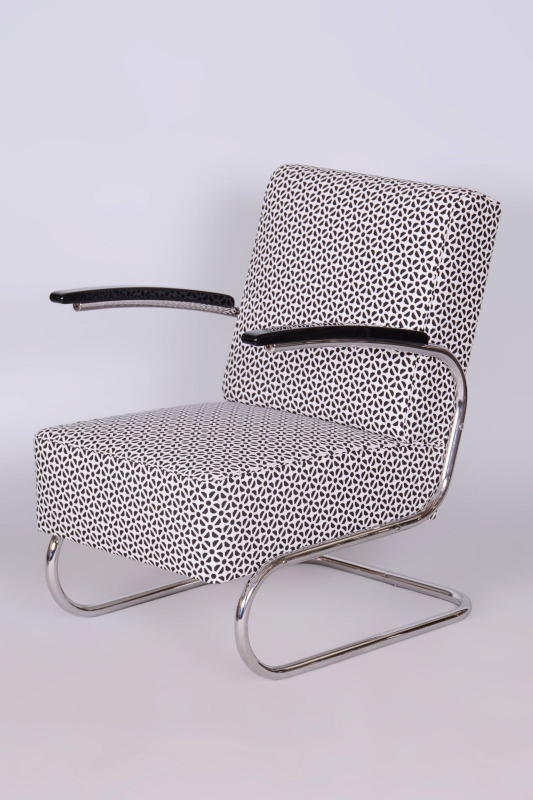 Restored Bauhaus Armchair, By W. Gispen For Mücke Melder, Chrome, Czech, 1930s