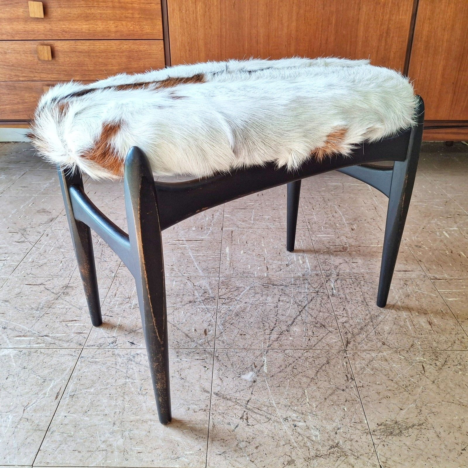 Fab Vintage Mid Century Elliotts Of Newbury Teak Dressing Table Stool Goatskin