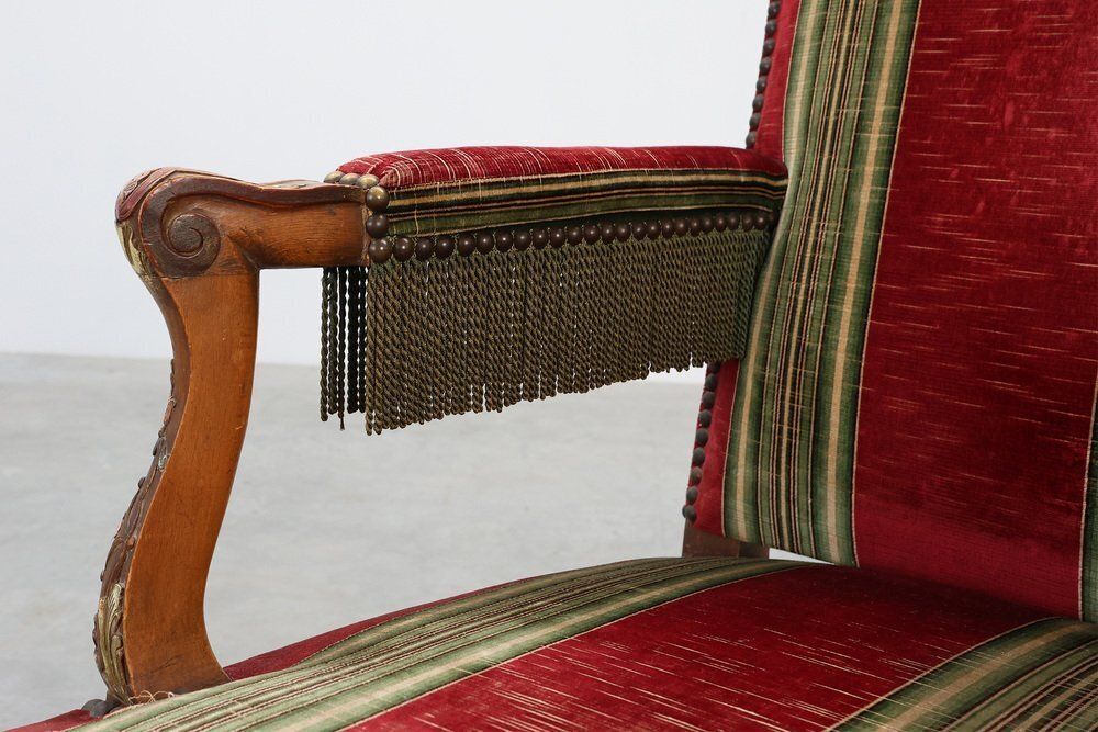 photo vinterior Antique French Louis XIV Chair In Oak, 1800s