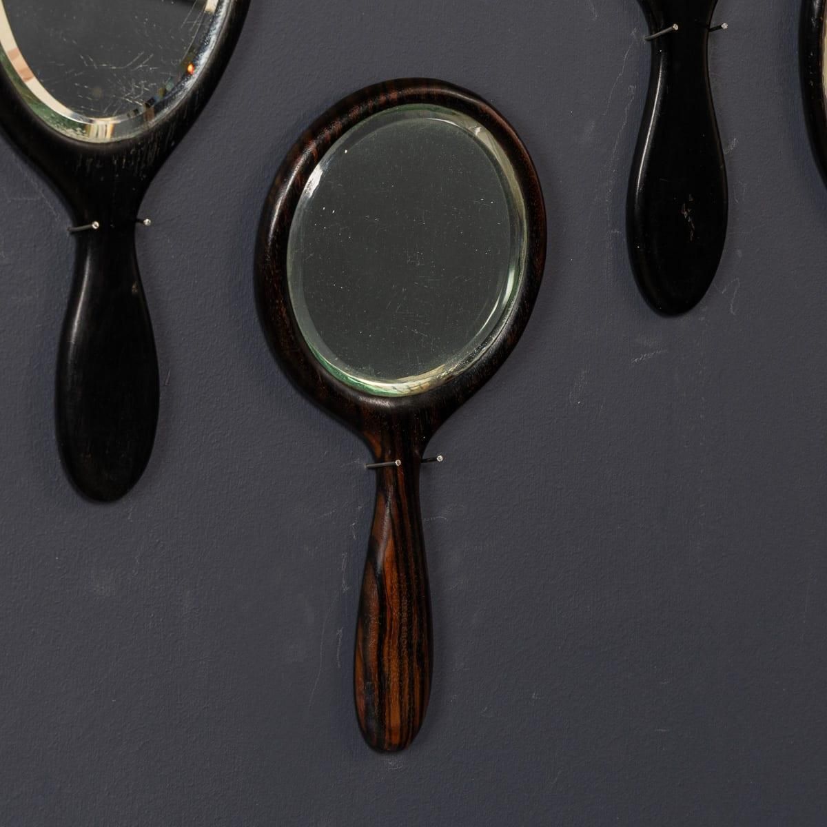 photo vinterior Antique Wooden Hand Mirrors: Victorian To Art Deco Collection