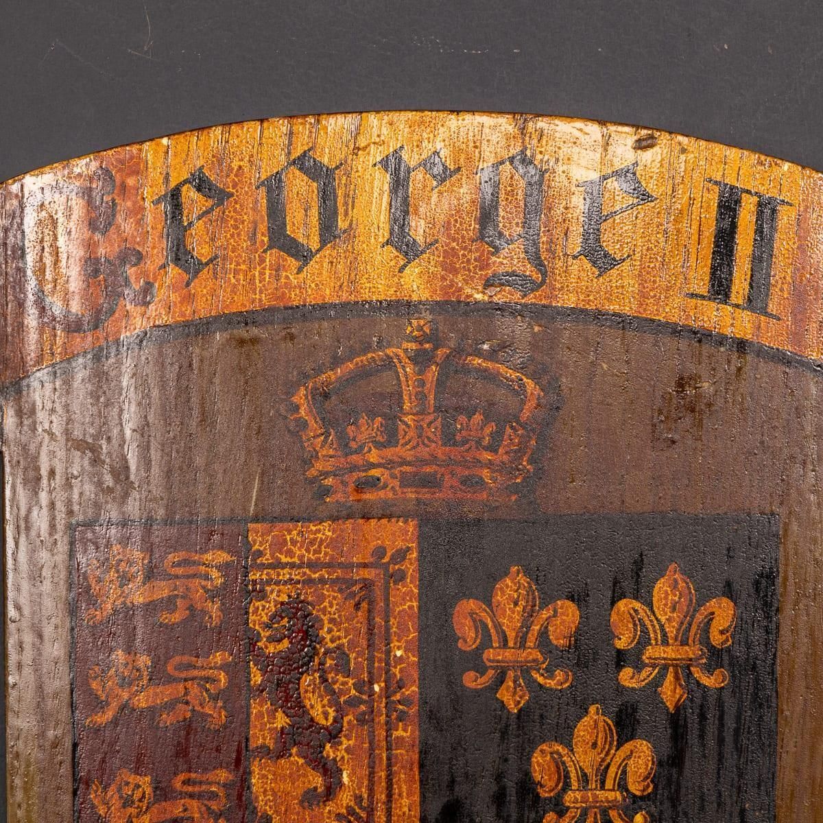 photo vinterior Pair Of 18thc English Hand Painted King George II & King George IV Shields