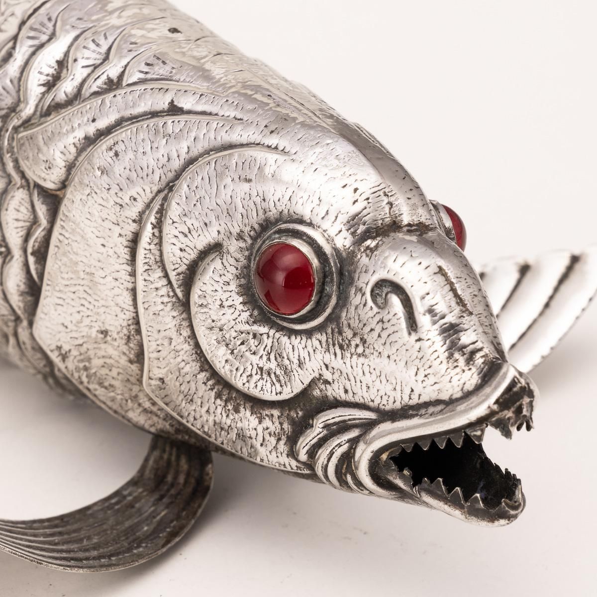 Vintage 20th Century Mexican Novelty Articulated Fish In Alpaca Silver C.1950 photo vintage