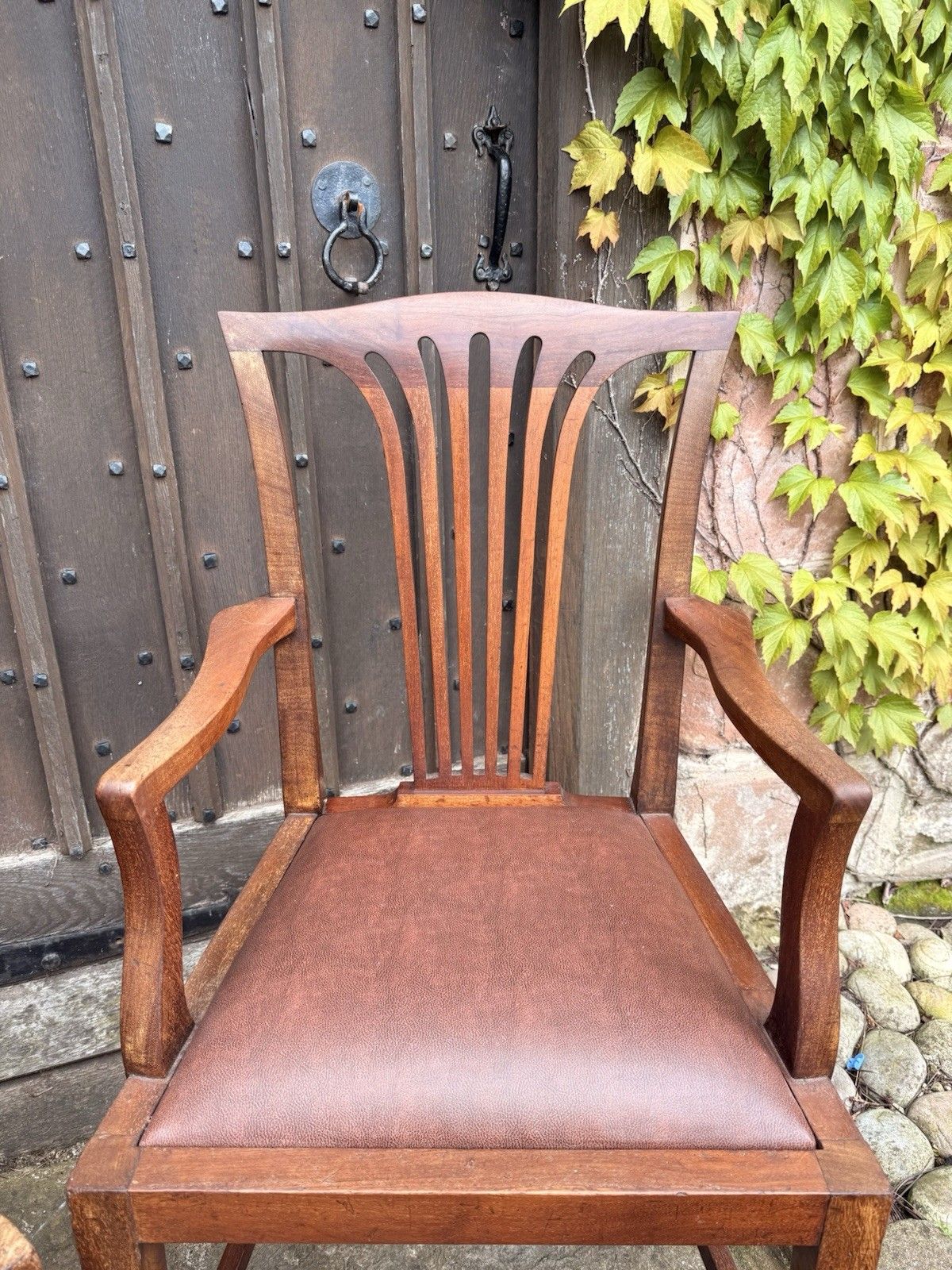photo furniture Set 8 Antique Mahogany Arts & Crafts Drop In Slat Back Kitchen Dining Chairs