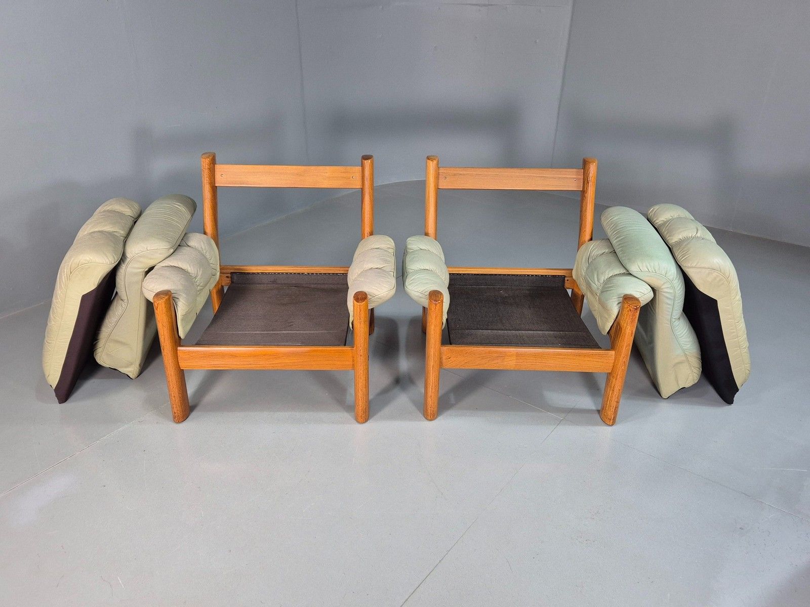 Furniture 2 Vintage Ekornes Montana Lounge Chairs Teak Frames 1980s Retro Mcm Eb07995 photo