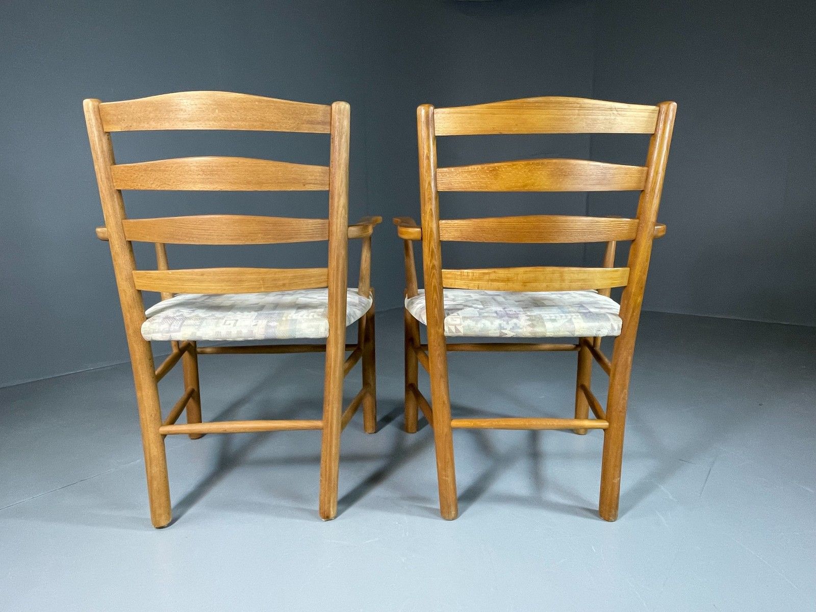 2 Vintage Kaare Klint Church Chairs Fritz Hansen 1930s Retro Mcm  Eb06017 photo vintage
