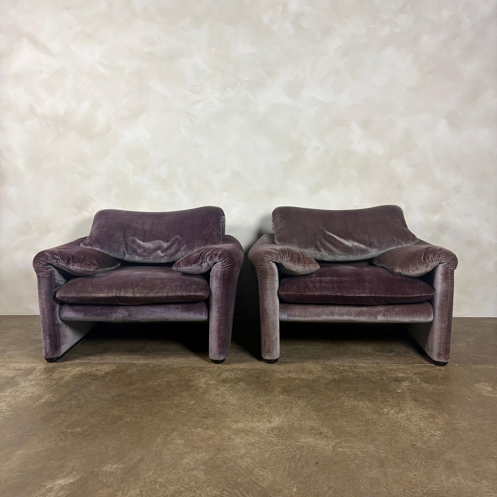 Maralunga Purple Blue Armchair By Vico Magistretti For Cassina 1979 Mid Century Retro Mcm photo 995.0