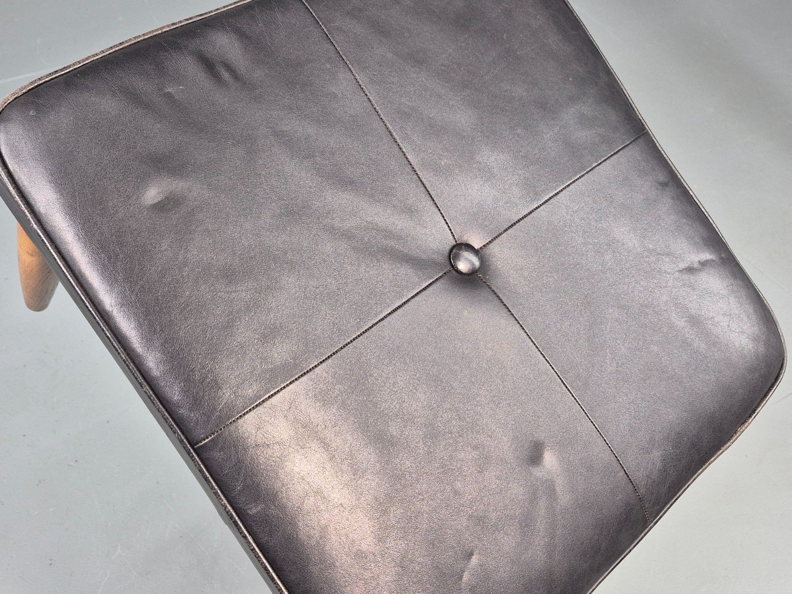 Vintage Mid Century Footstool Danish Black Leather Teak Legs 1960s Retro Eb12097 photo vinterior