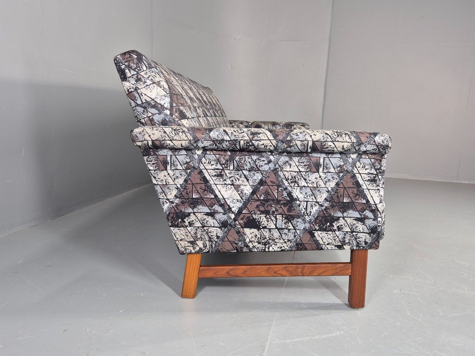 photo for sale Vintage Mid Century Modern 3 Seater Sofa Swedish Abstract Fabric 1960s Eb11077