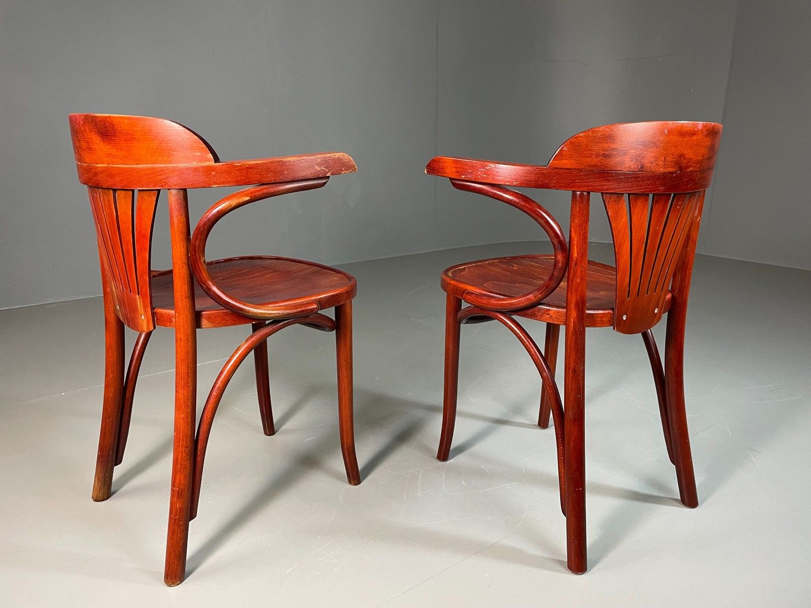 photo furniture 2 Bistro Chairs Thonet Style Mahogany Colour Late Twentieth Century Eb06253