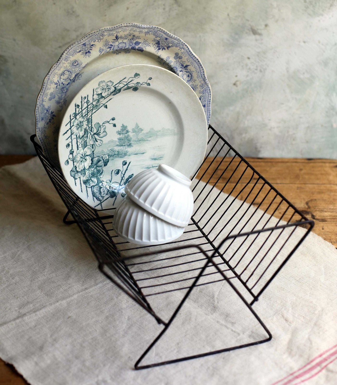 Rusty French Dish Drainer Antique Metal Plate Draining Rack Wire Display Stand Kitchen Drainer