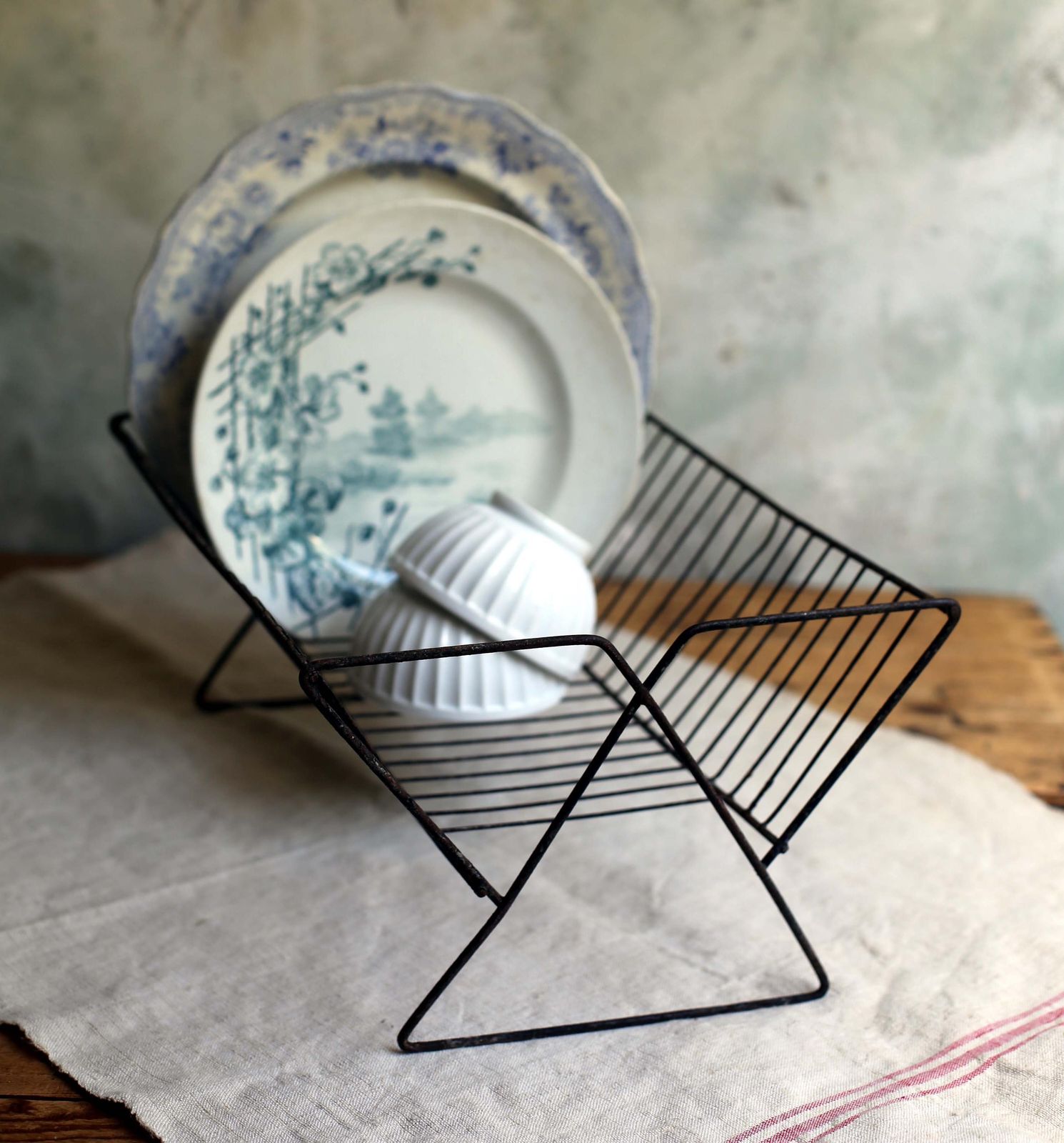 Rusty French Dish Drainer Antique Metal Plate Draining Rack Wire Display Stand Kitchen Drainer photo buy