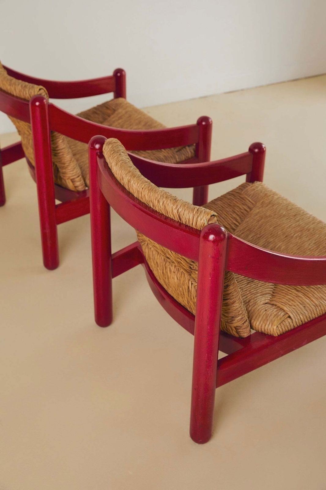 Cassina Carimate Armchair Pair Stained Red photo vinterior
