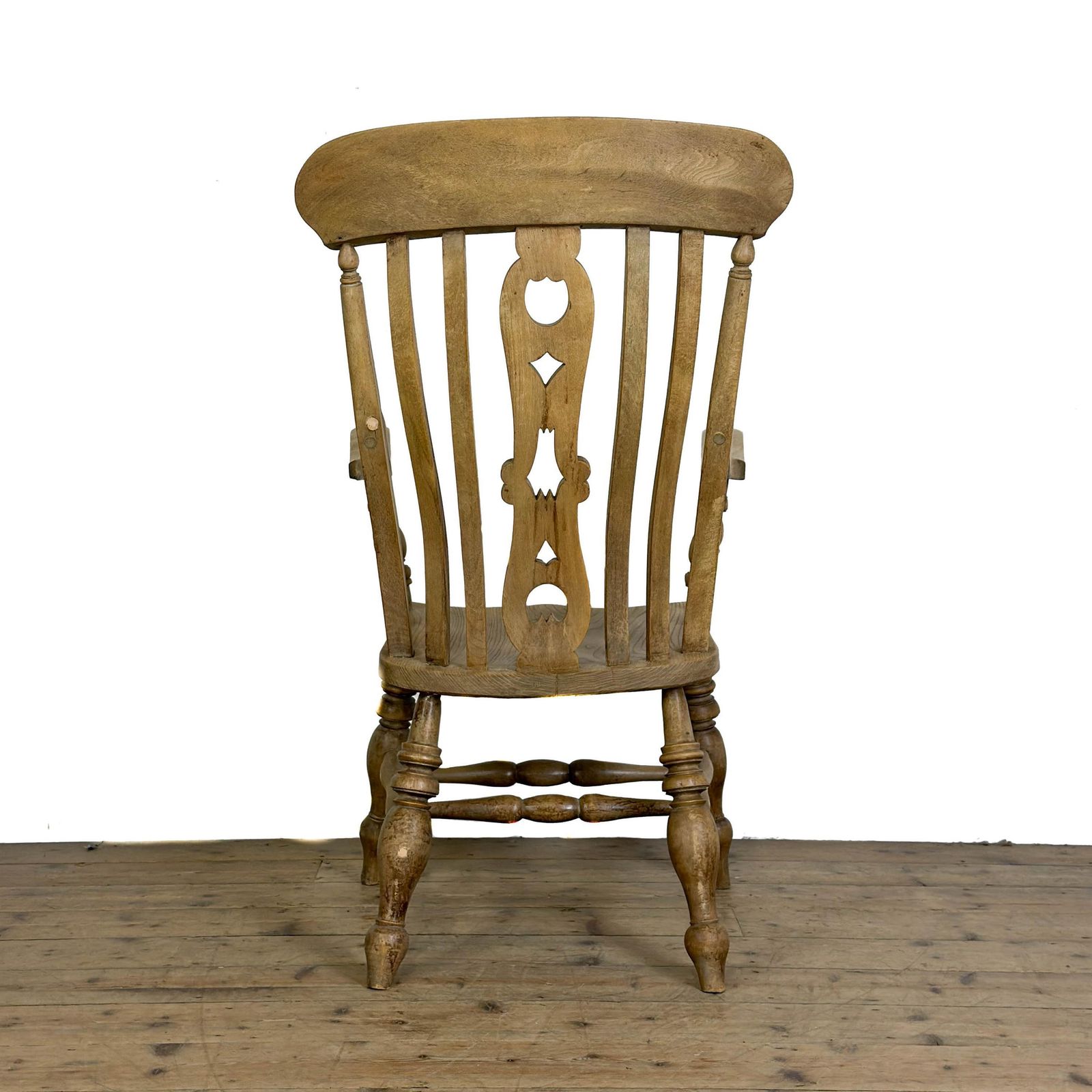Antique Windsor Armchair | Antique Windsor Chair | Antique Furniture | Antique Armchair | Home Study (M 6803) photo furniture