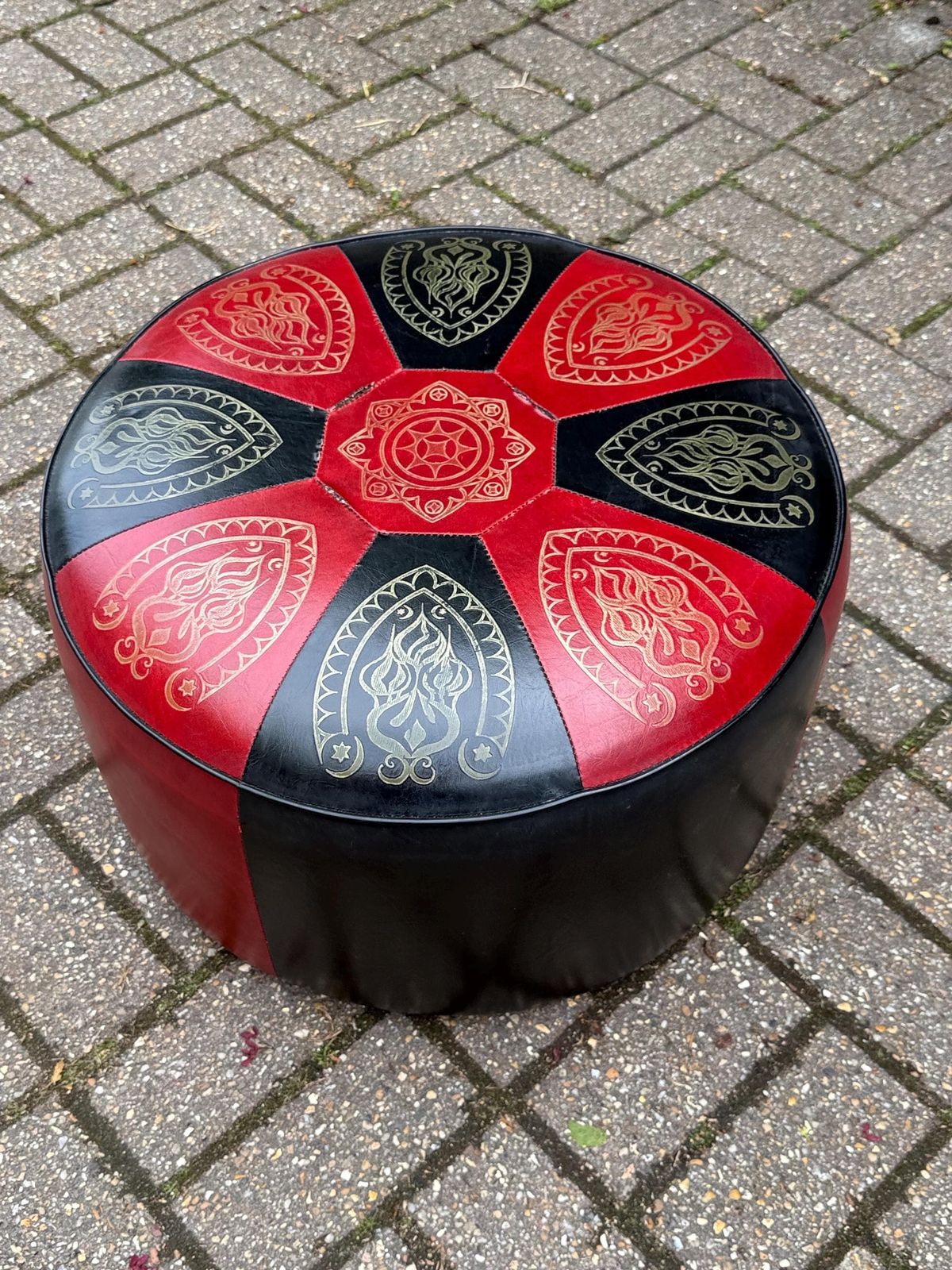 Vintage 1970s Moroccan Style Pouffe Ottoman Footstool In Red & Black Leatherette Sherborne photo buy