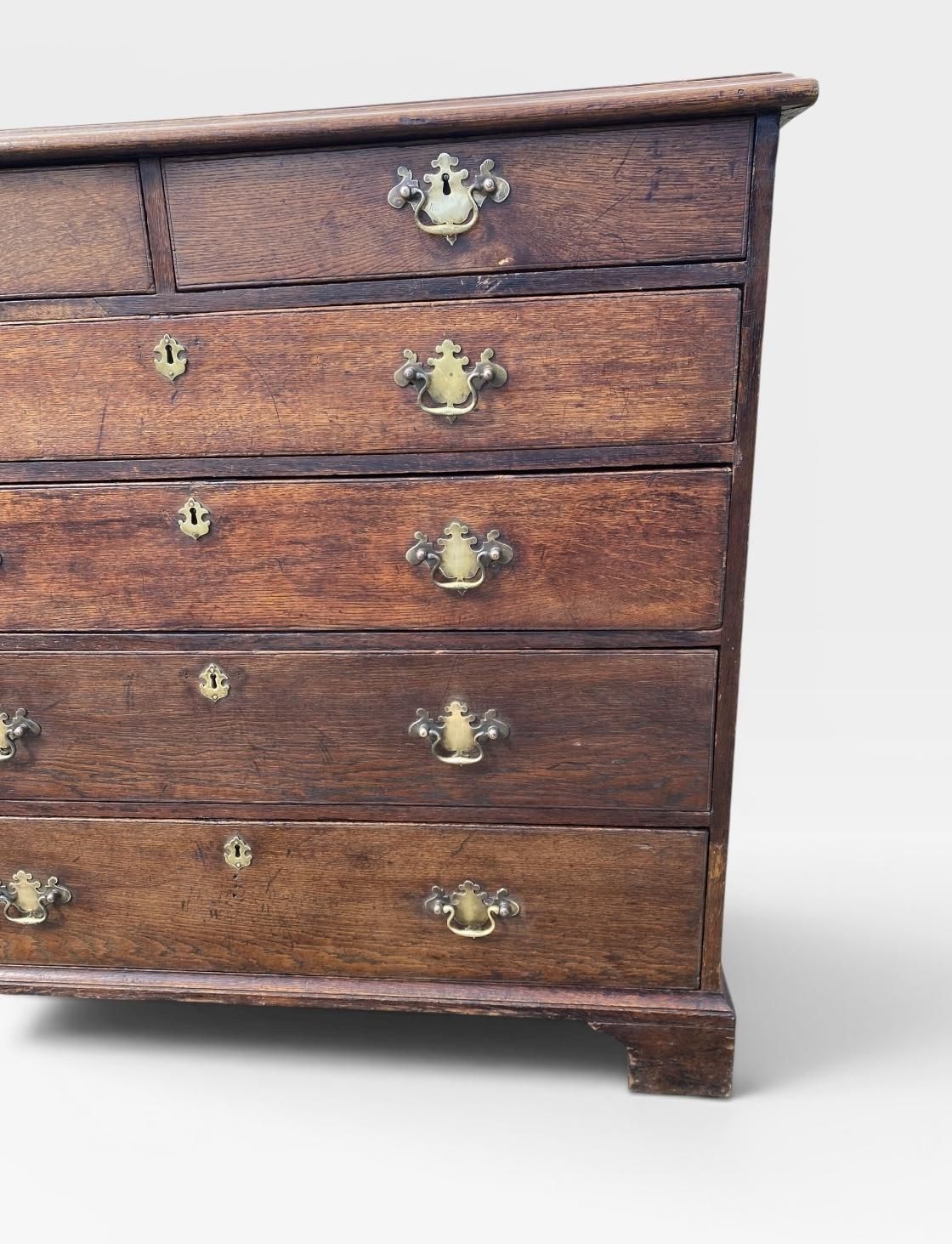 Late 18th Century Georgian Oak Chest Of Drawers photo 650.0