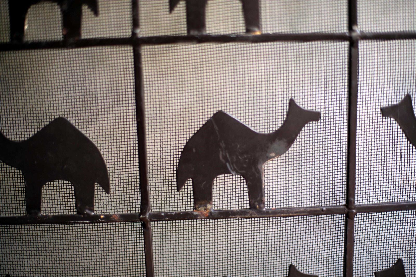 Atelier De Marolles Animal Firescreen Jean Touret Wrought Iron Fire Guard Firewall Brutalism photo vinterior
