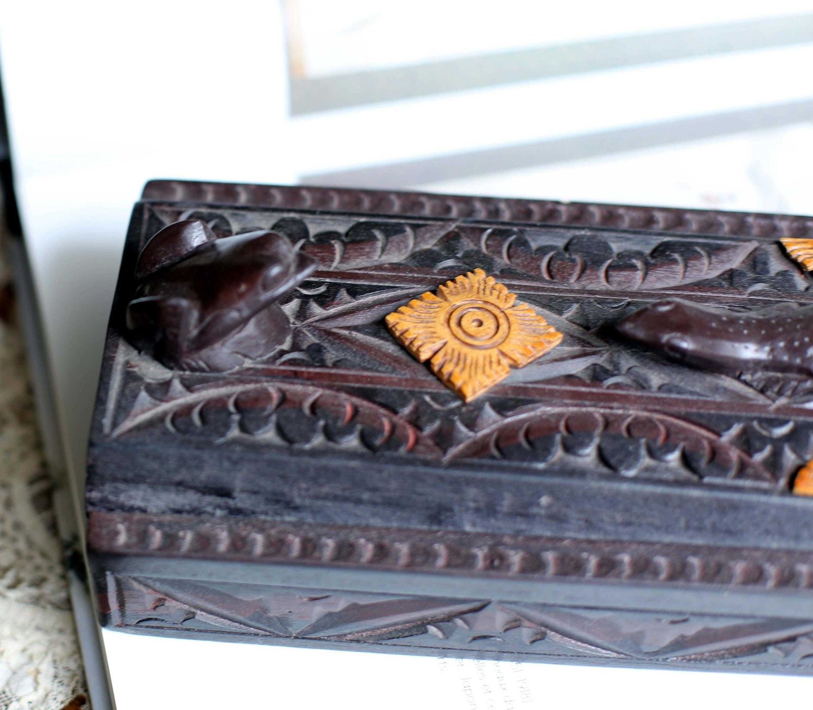 Vintage Balinese Chopstick Set Wooden Box Carved Frog & Lizard Indonesian photo buy