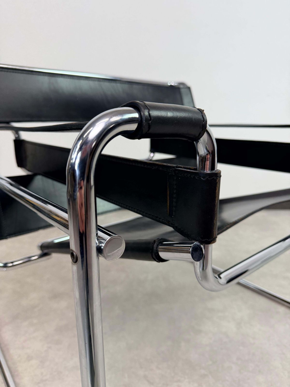 4321.0 Authentic Vintage Marcel Breuer B3 "Wassily" Chair By Bononia, Italy photo