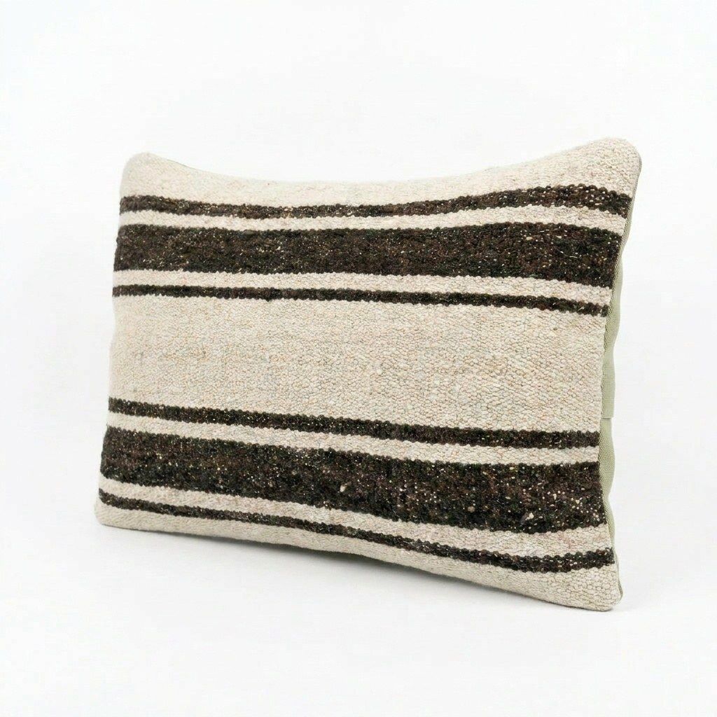 Housse de coussin lombaire kilim anatolien 35 x 50 cm photo for sale