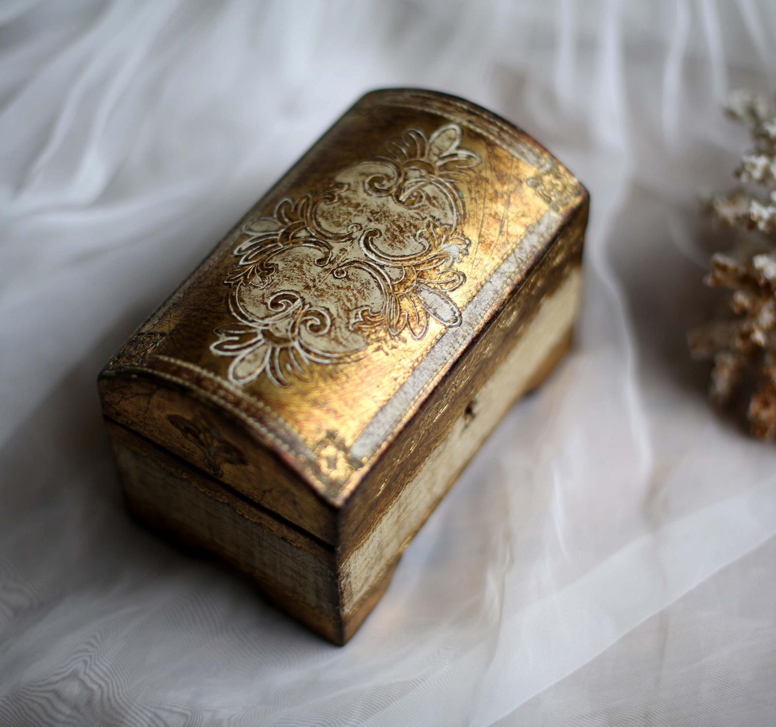 Antique Giltwood Florentine Jewelry Chest Italian Gold Storage Box photo buy