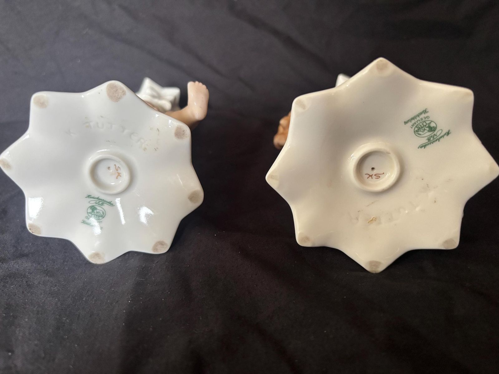 Pair Of Hutschenreuther Cherub / Putti Porcelain Candle Holders   Karl Tutter photo vinterior