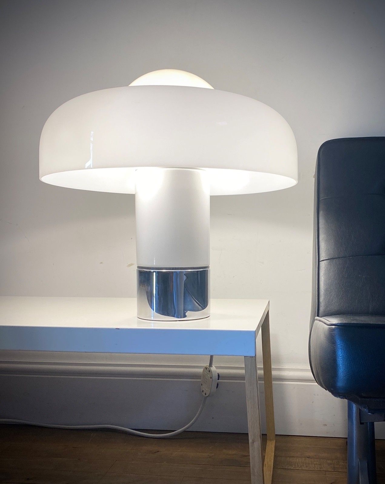1970s Brumbury Table Lamp By Luigi Massoni For Harvey Guzzini. photo for sale