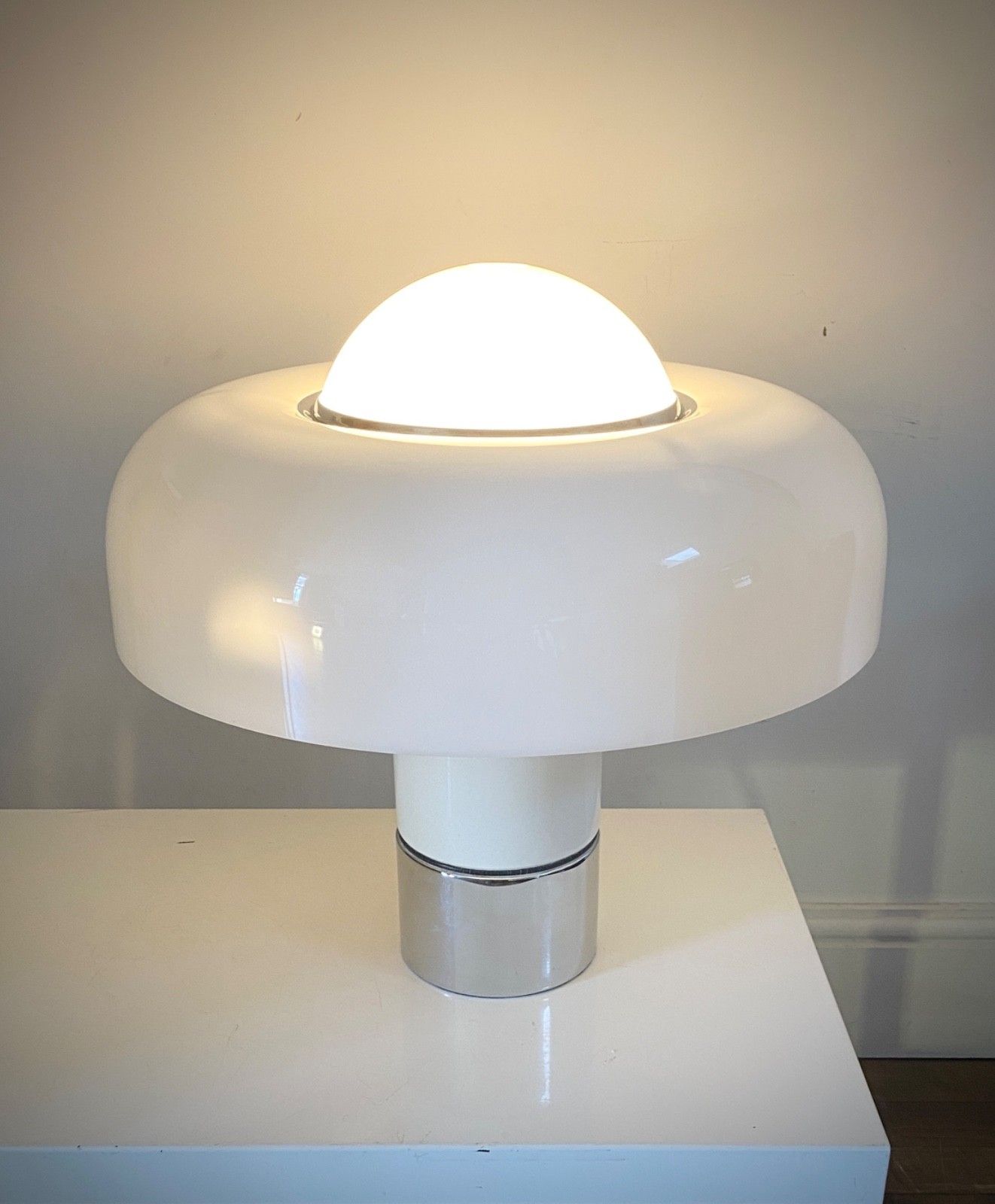 photo buy 1970s Brumbury Table Lamp By Luigi Massoni For Harvey Guzzini.