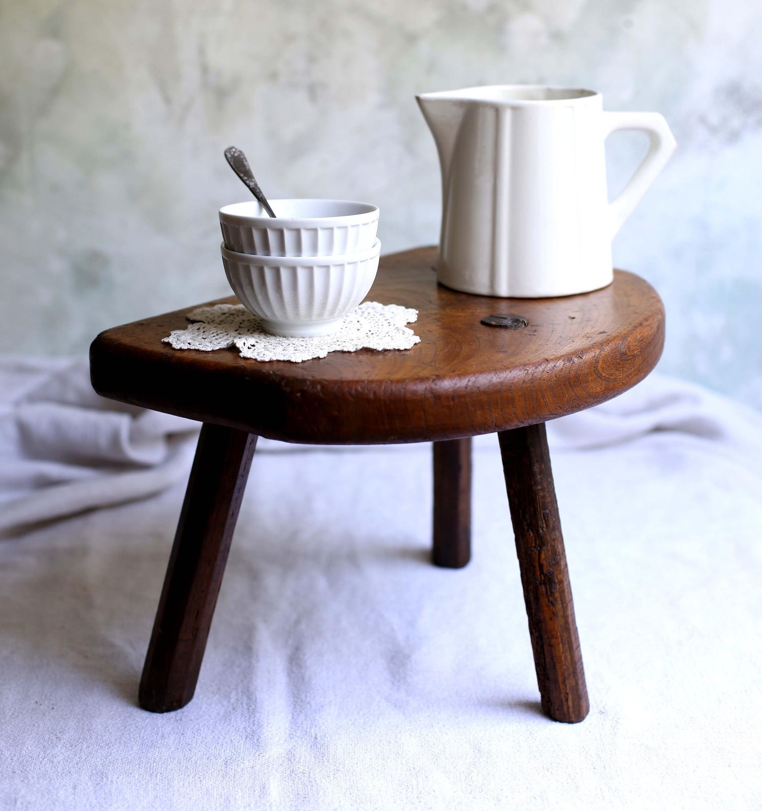 Primitive French Milking Stool Low Rustic Farmhouse Side Table Antique Oak Footstool photo vintage