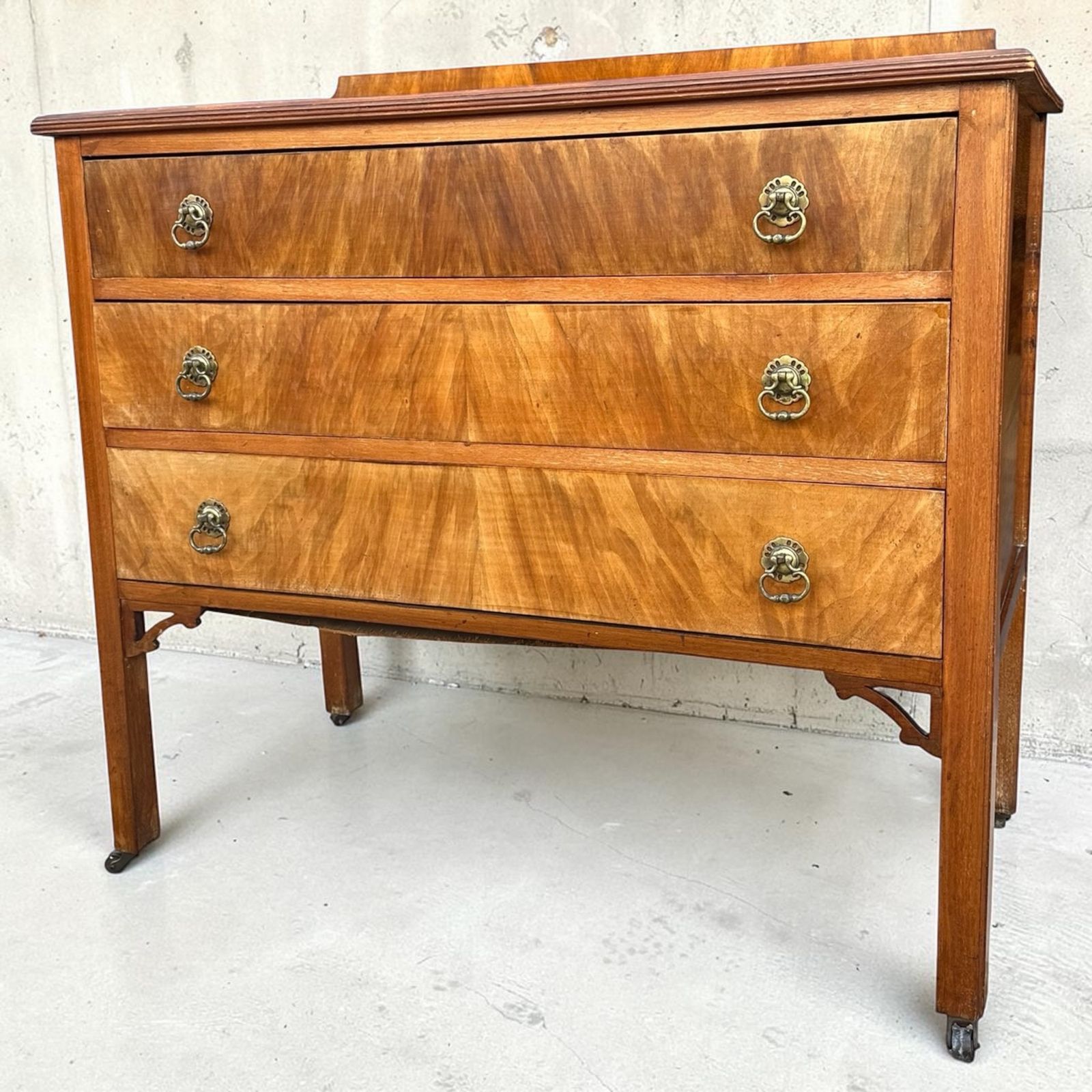 Antique Mahogany Chest Of Drawers