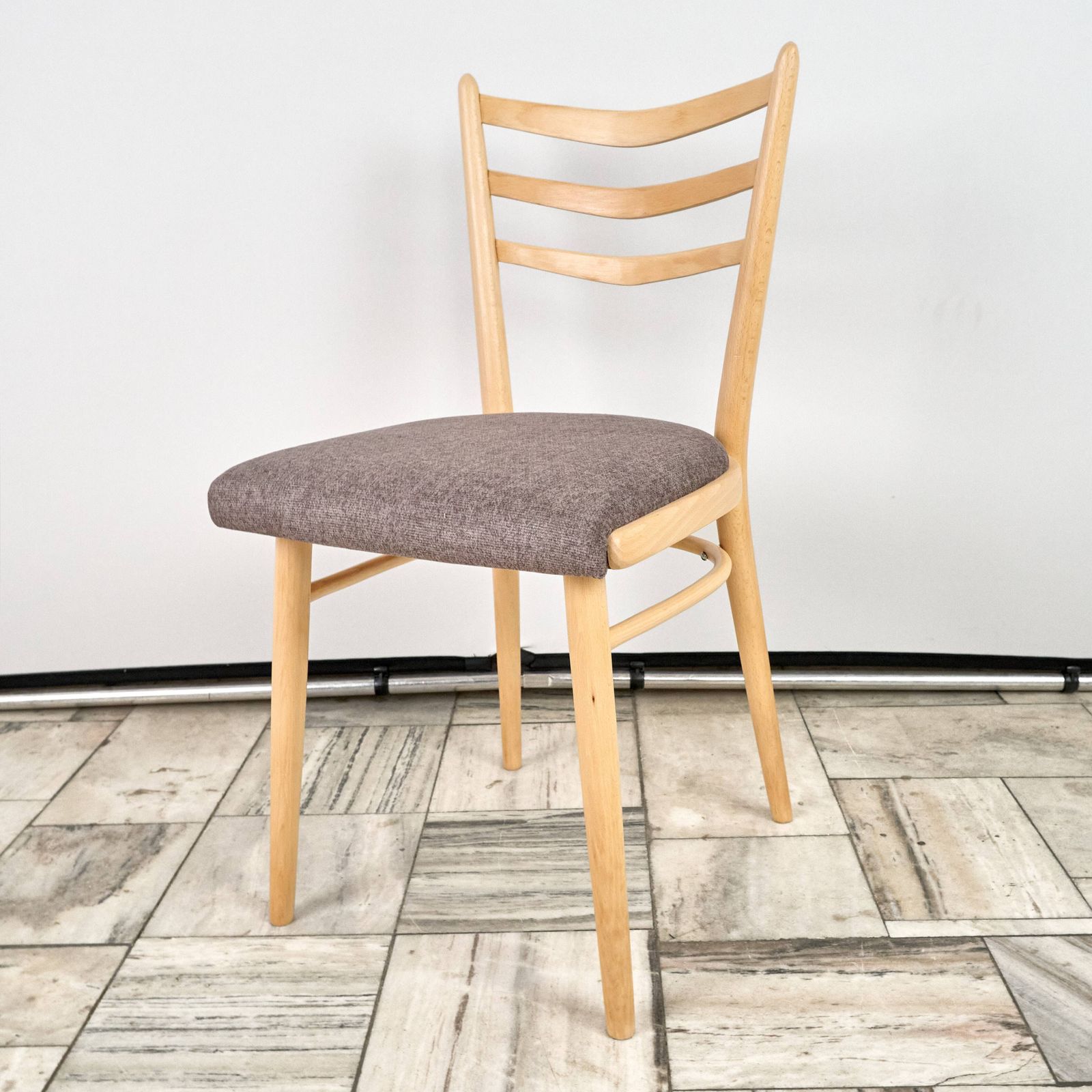 Set Of 4 Wooden Chairs Jitona 1960s Czechoslovakia photo vinterior