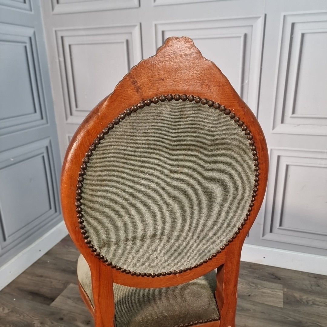 80.0 Antique Style Bedroom Chair Button Back Louis Rococo Carved Wooden Seat Vintage photo