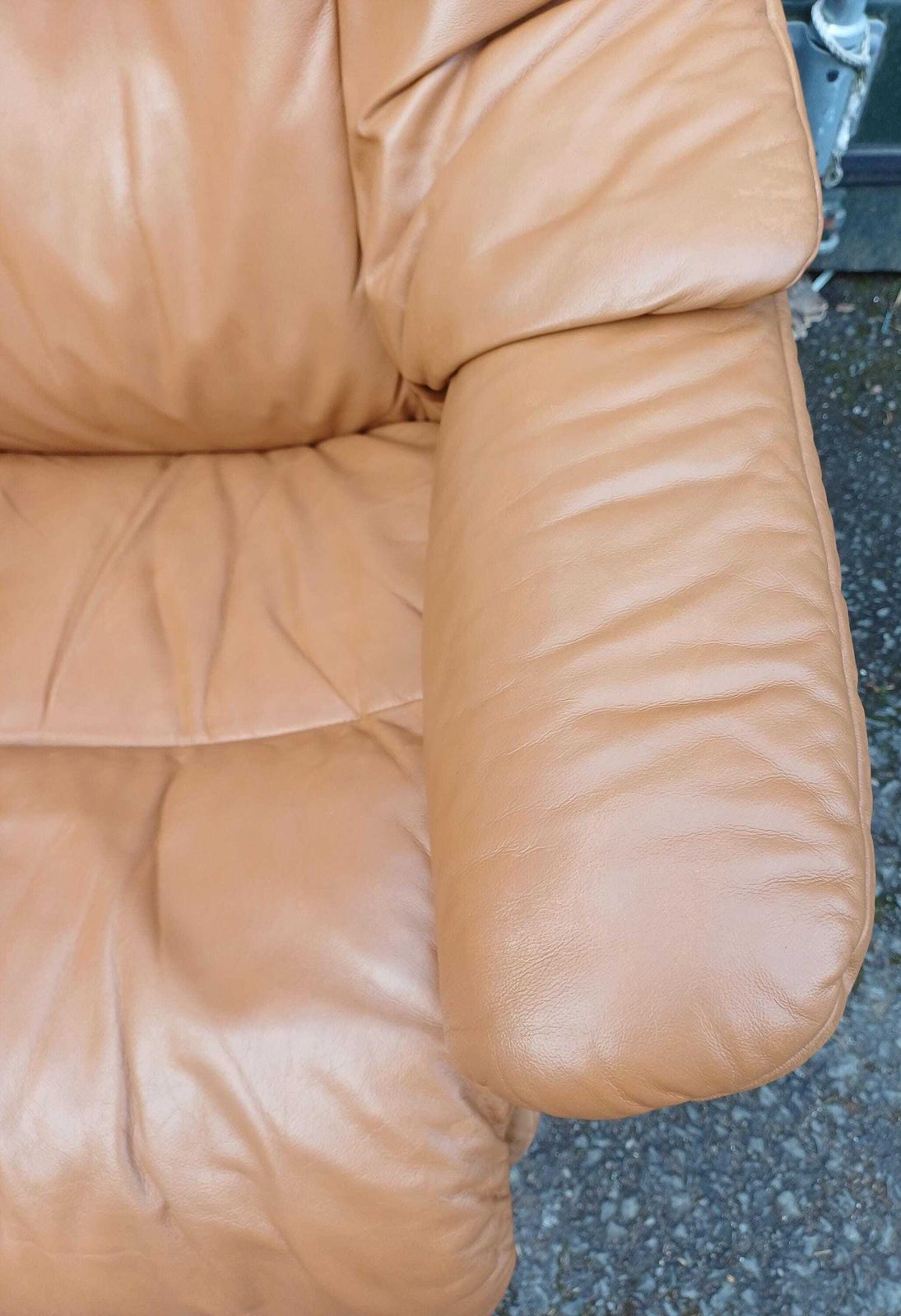 Ekornes Stressless Tan Leather Swivel Recliner Armchair & Footstool   Free Delivery Within 50 Miles, Further "At Cost" photo Furniture