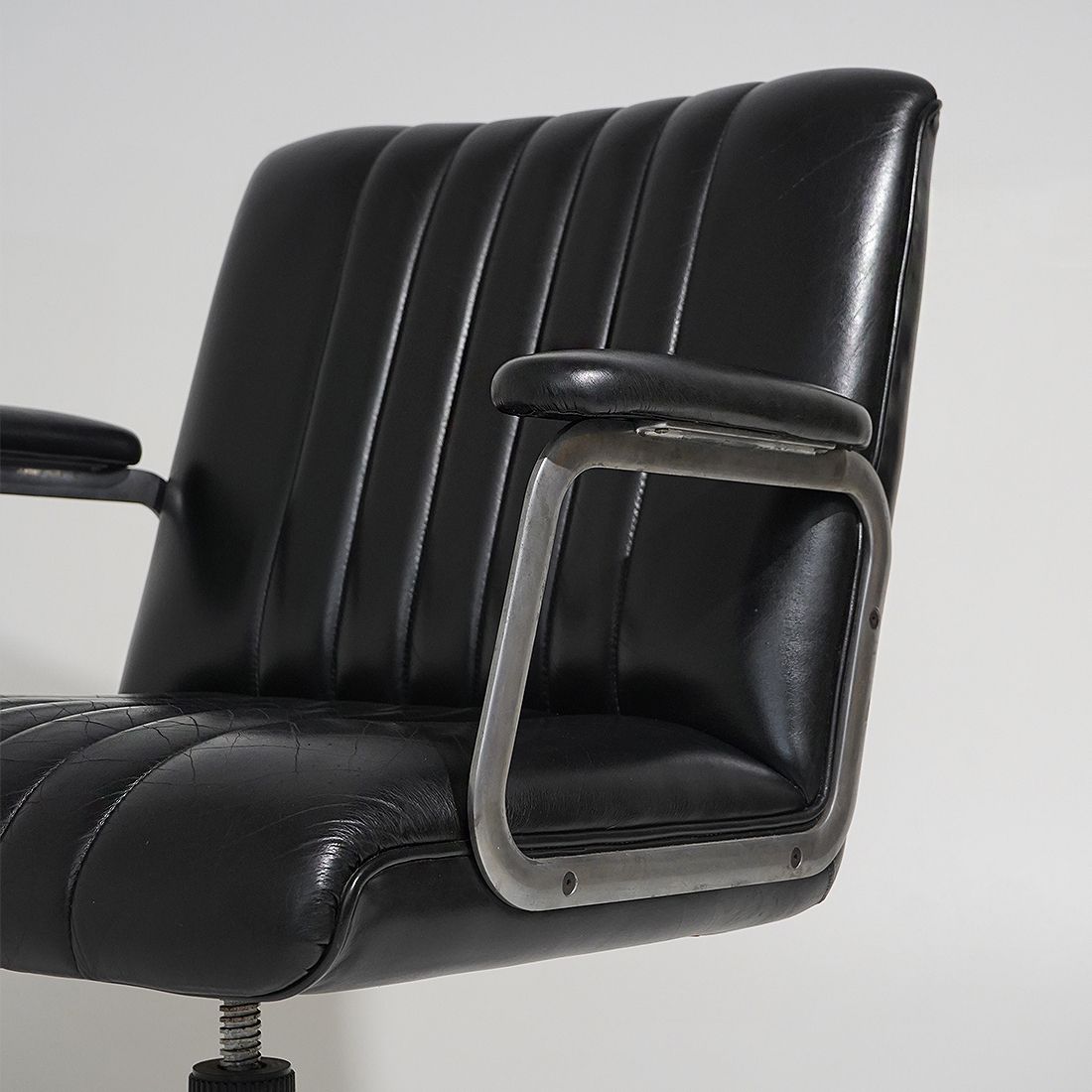 photo for sale Office Chair By Osvaldo Borsani For Tecno, 1960s