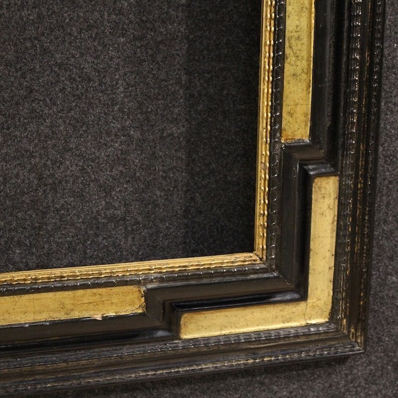 photo for sale Cadre français en bois doré, XXe siècle