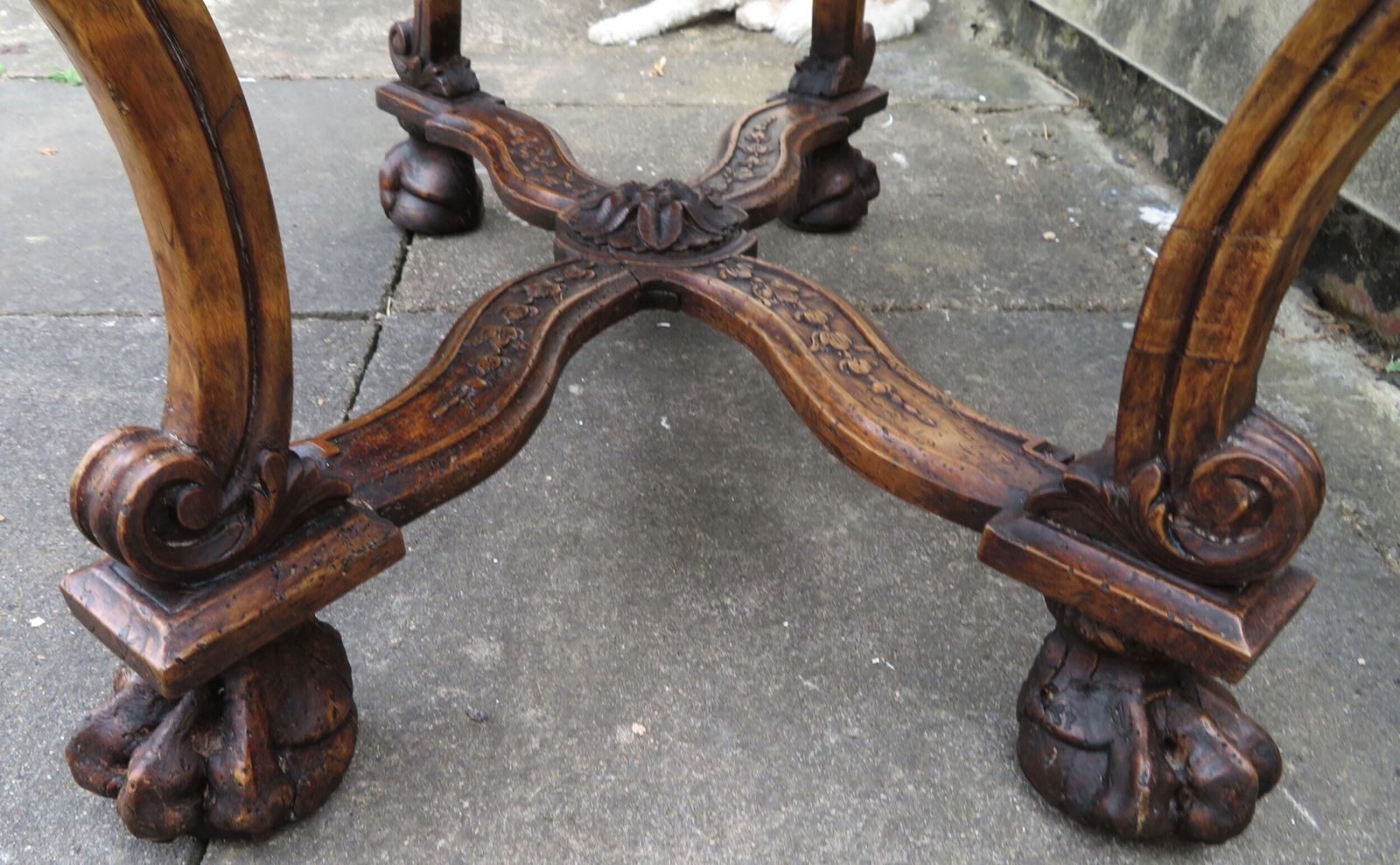 Italian Carved Walnut Baroque Console Side Table photo vintage
