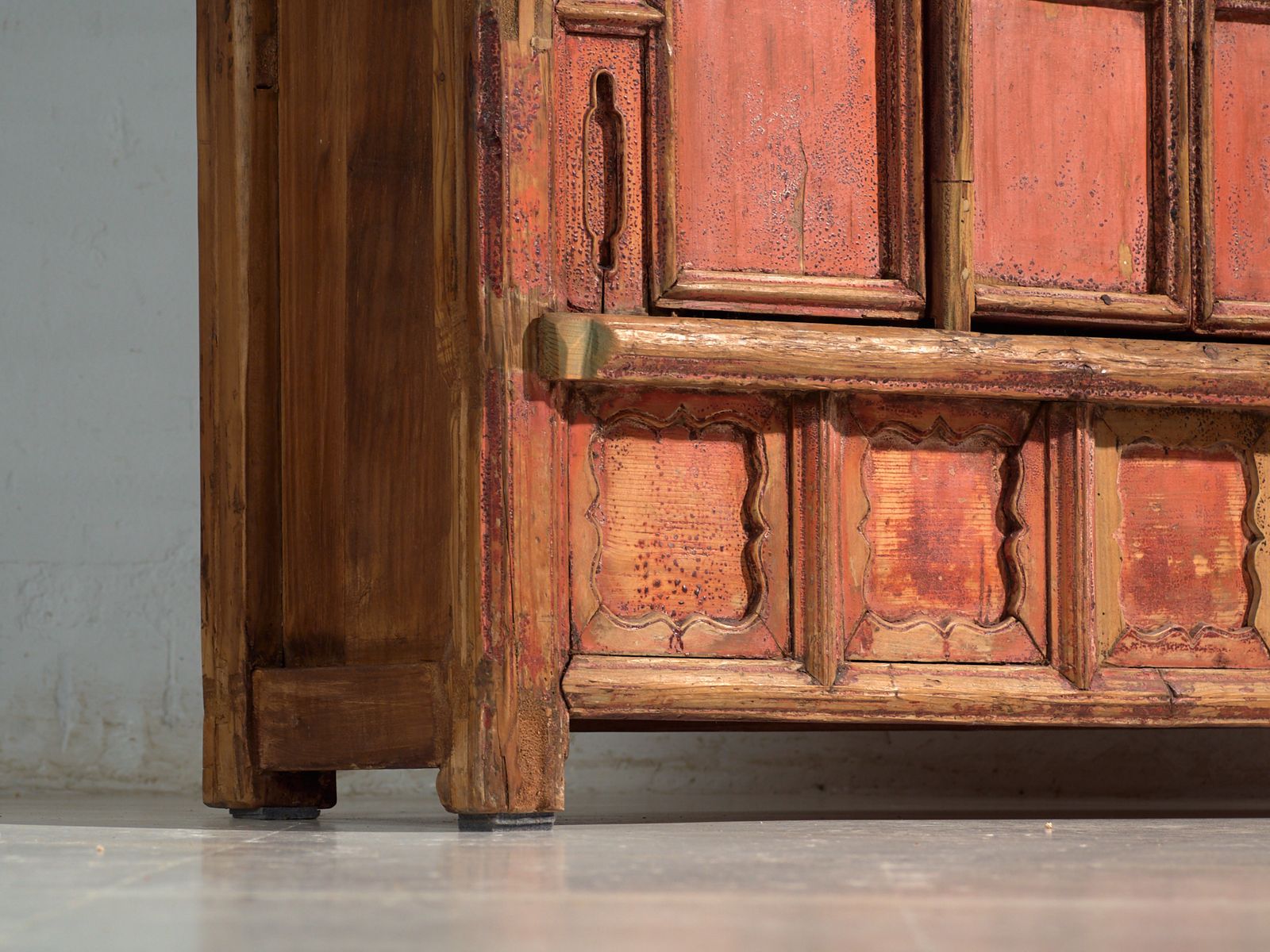 Shanxi Pine Sideboard With Original Red Painted Finish And Four Drawers – China, Circa 1930 photo 2190.0