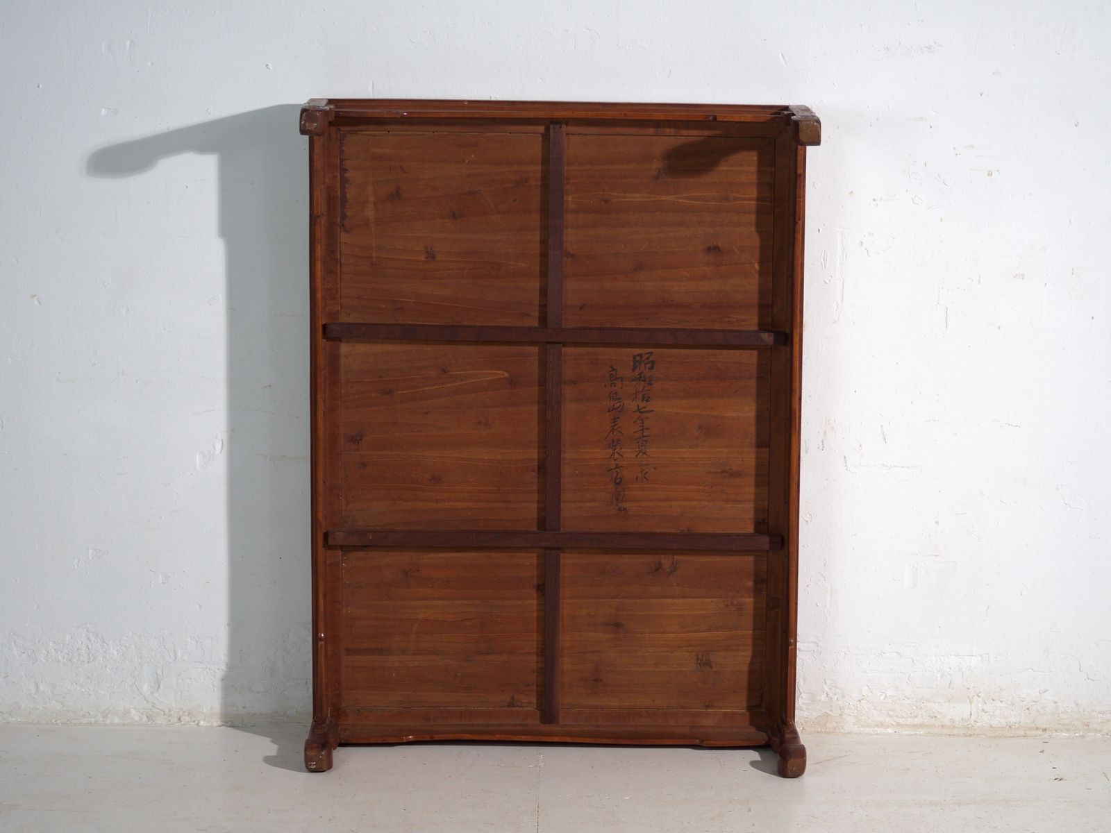 photo for sale Antique Japanese Low Table In Keyaki Wood – Japan, Circa 1900