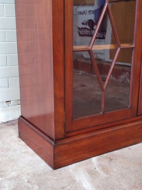 Antique Victorian Mahogany Astragal Glazed Victorian Adjustable Bookcase photo for sale