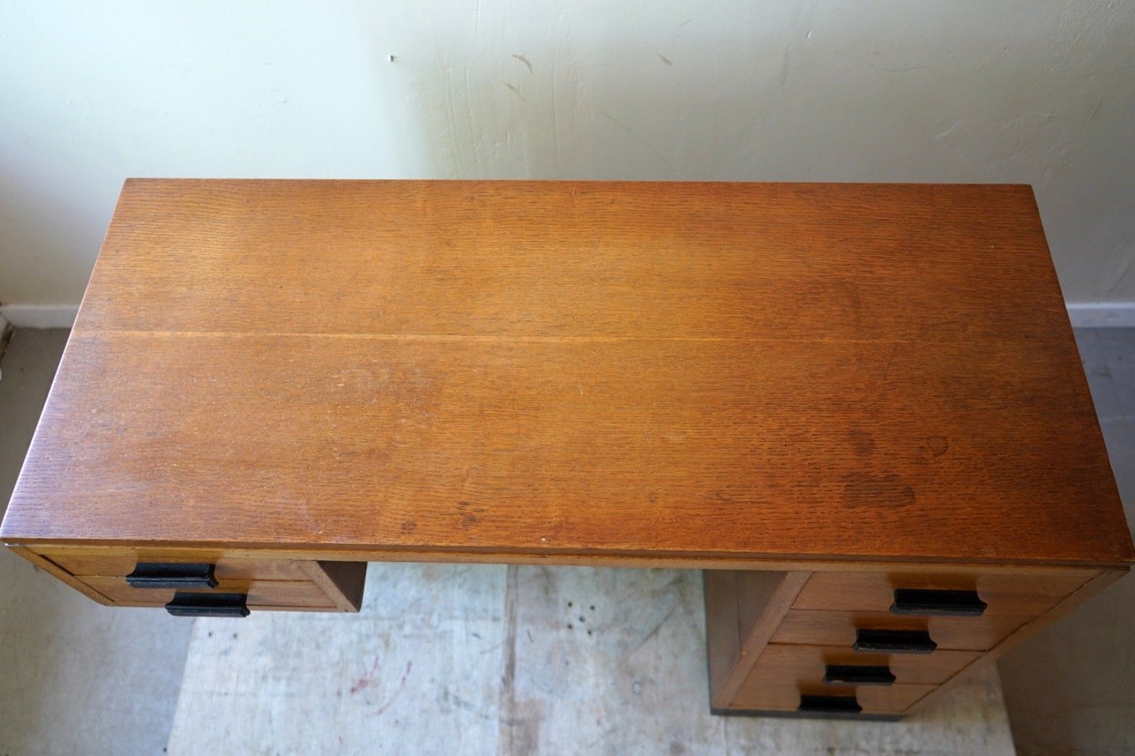 Art Deco Oak Desk, England C.1930 40s photo vinterior