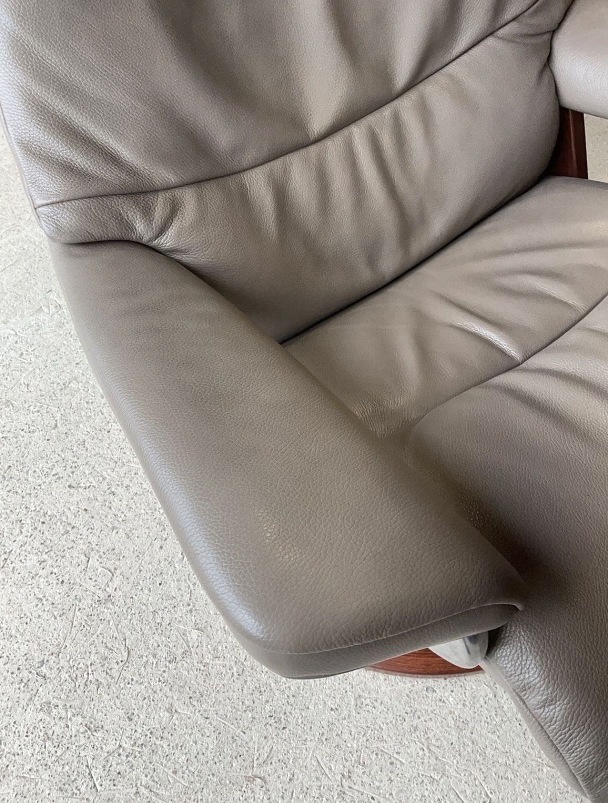 photo for sale Ekornes Stressless Leather Recliner Armchair And Footstool Scandinavian Design