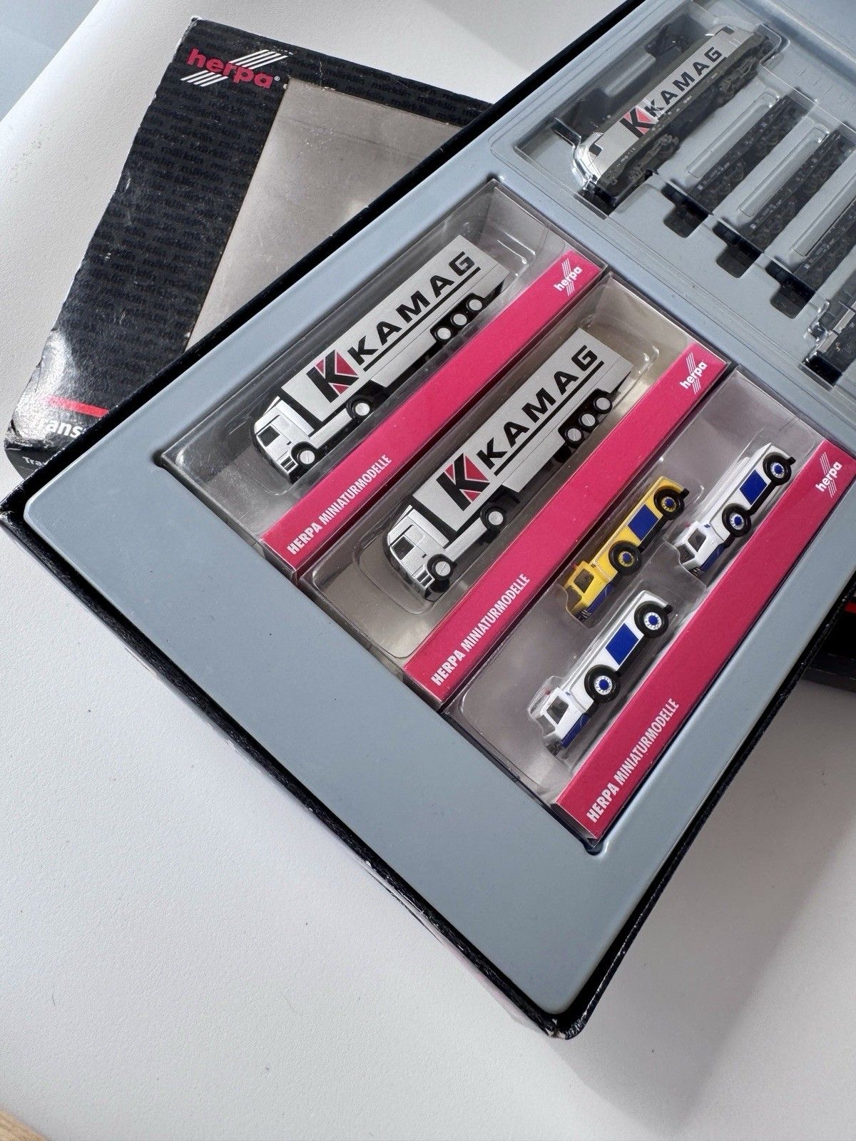 Märklin 81351 Herpa 065269 Z Gauge "Kamag" Transport Set Mib (Box Has Some Wear) photo vinterior