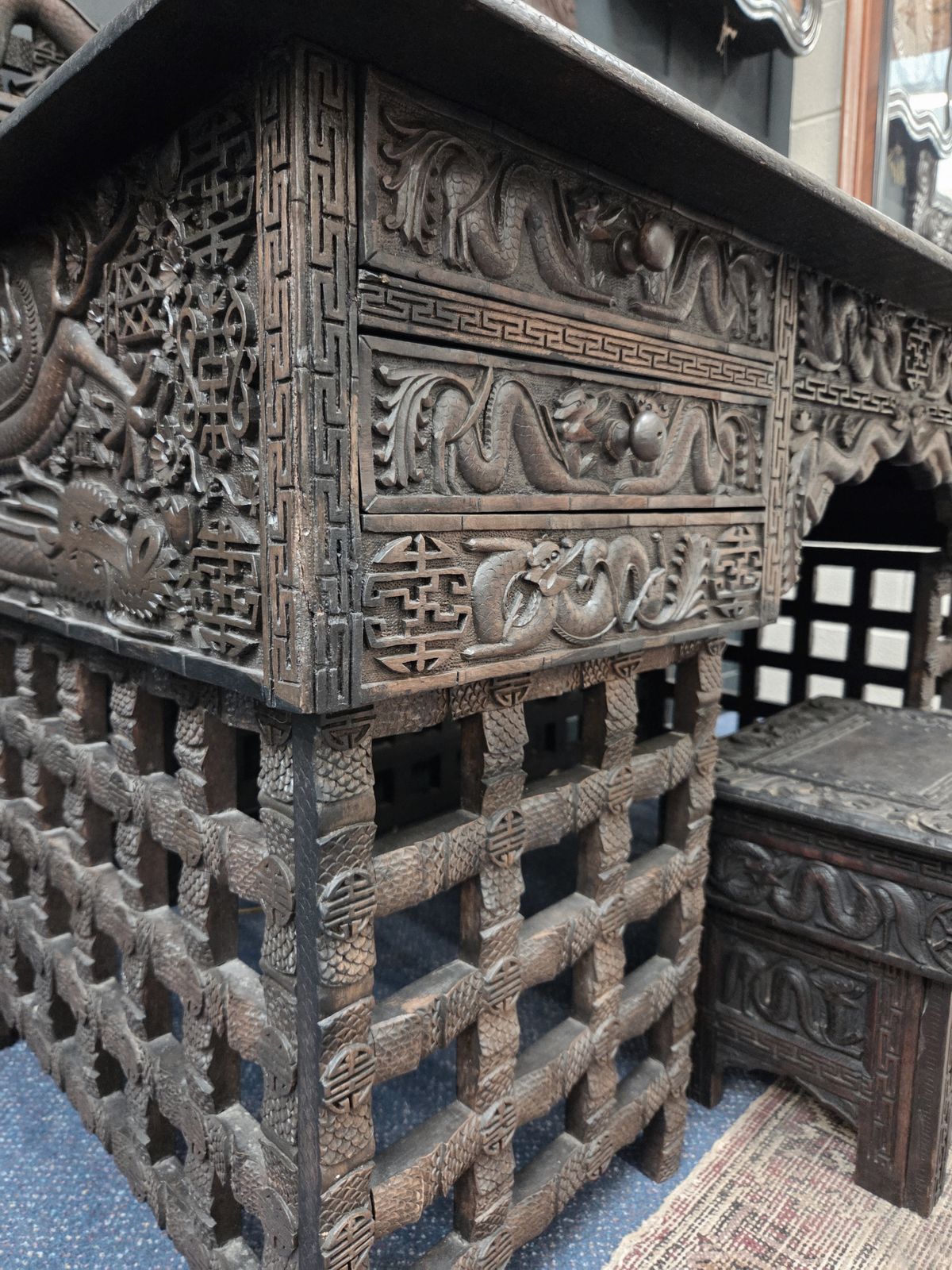 Early 20th Century Japanese Export Dragon Desk photo 1150.0